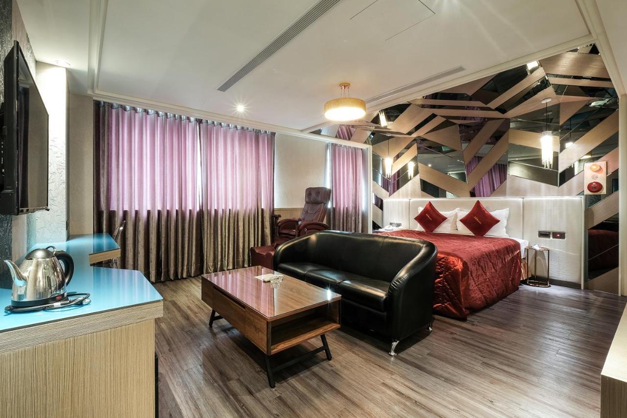 Chamotel - Lujhou Taipei Eksteriør billede